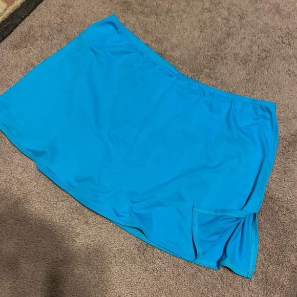XL Coco Reef Skirted Turquoise Swim Bottom - Picture 7 of 10